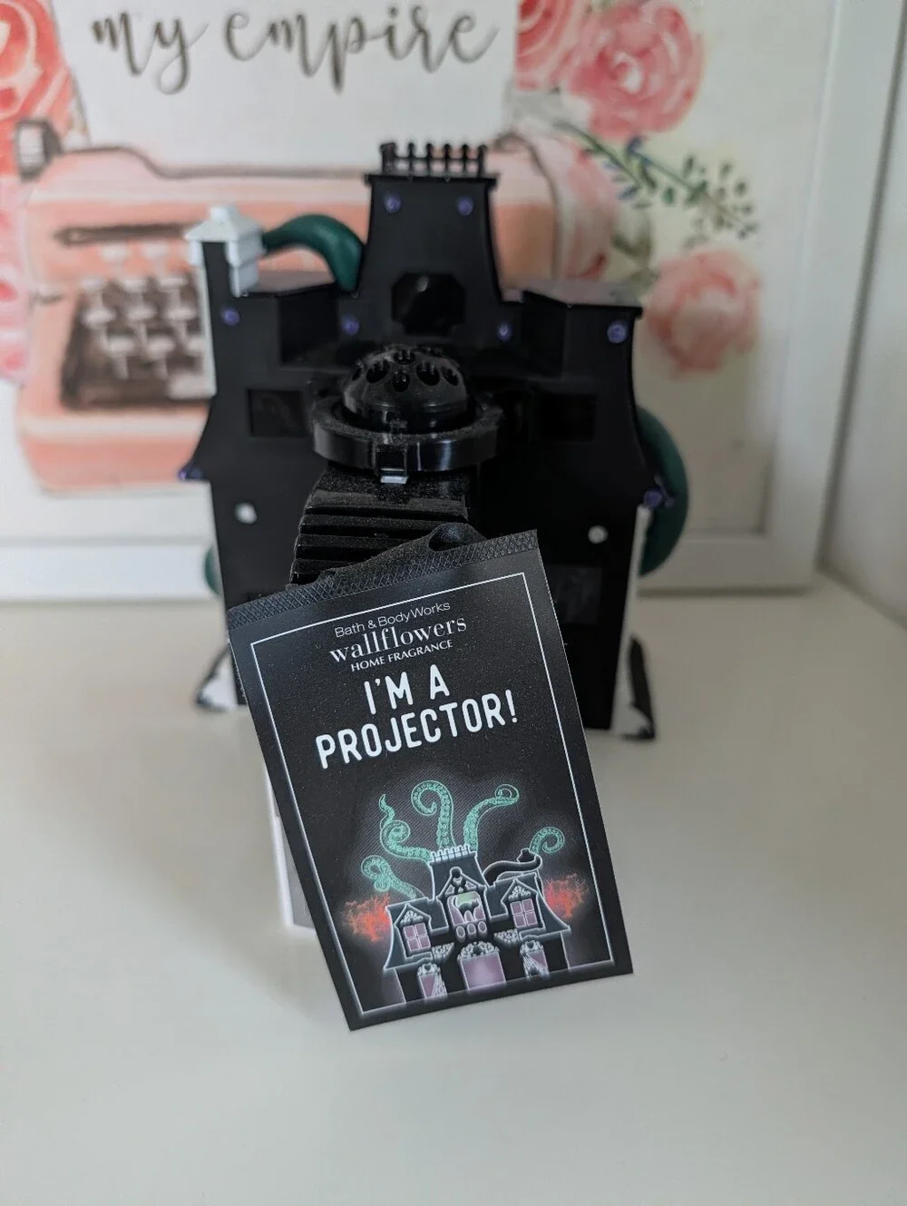 👻NWT BBW 2025 Set Of 3 Halloween Collectible Wallplugs, 2 Projectors, 1 Disney